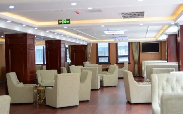 Rezen Jundun Hotel (Ganzi Danba)