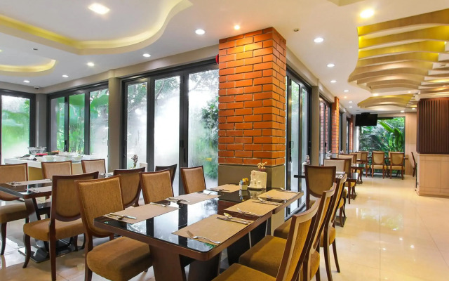 Rimnaam Klangchan Hotel