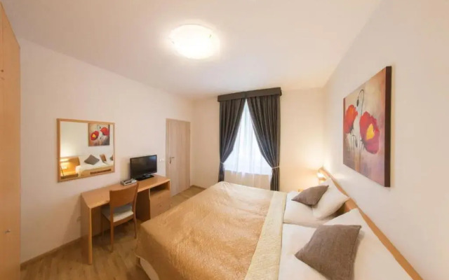 Salvator Superior Apartments