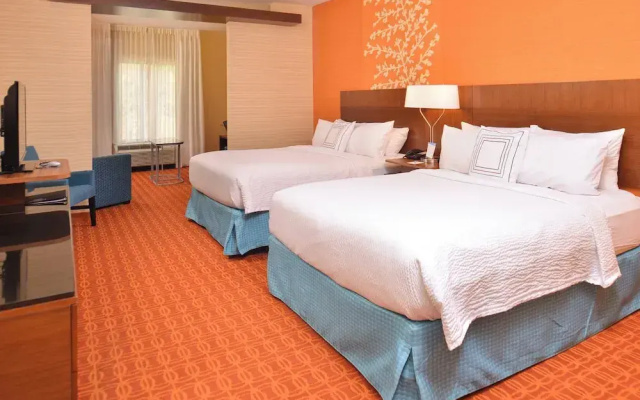 Fairfield Inn & Suites Calhoun