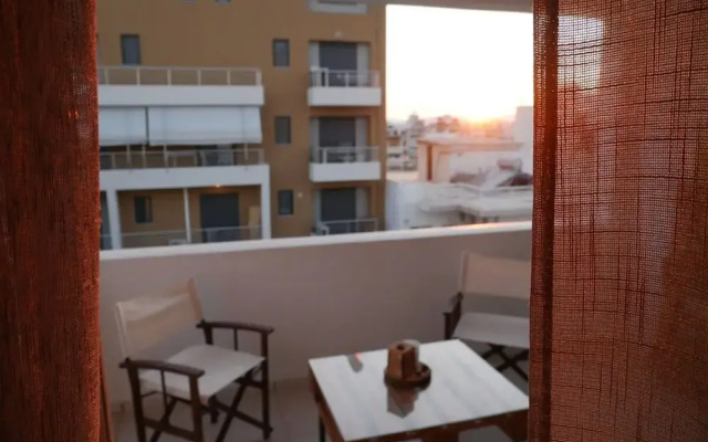 Gio s Central Cosy Apartment With Private Balcony