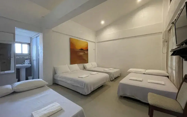 Akkaw Baler Hometel