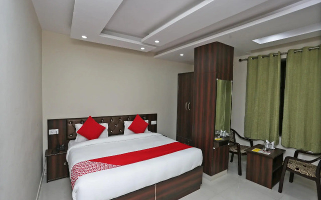 OYO 37829 Hotel Mishra's