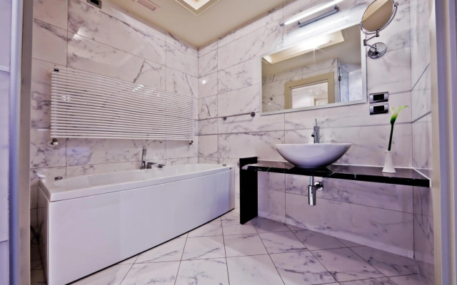 Hotel Kristal Palace - Tonelli Hotels - Adult Friendly