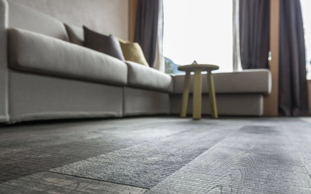 La Paula Apartments & Suites