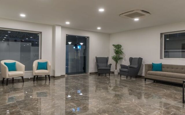 SKYLA Studios & Suites - Jubilee Hills