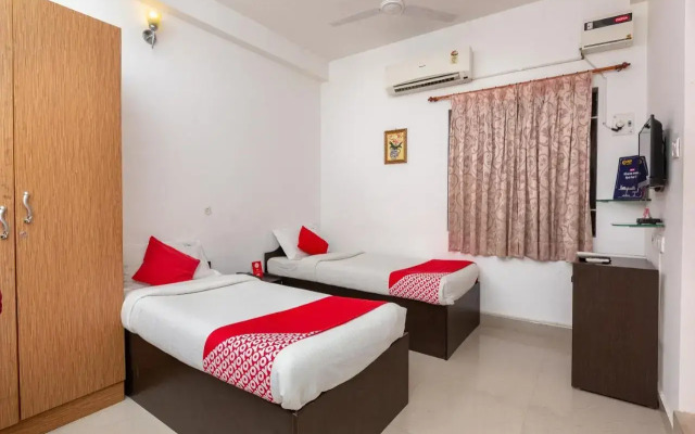OYO 2140 Apartment Perungudi