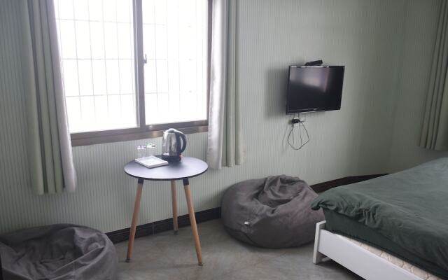 Fos Inn