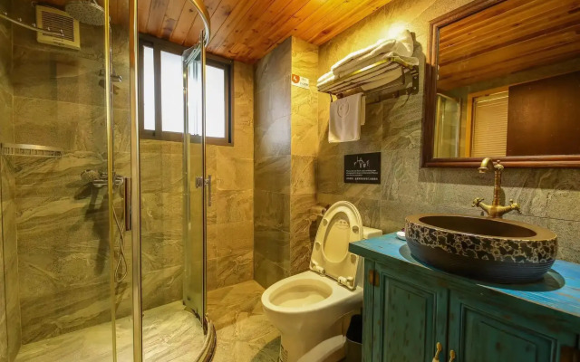 Secret Courtyard Resort Hotel