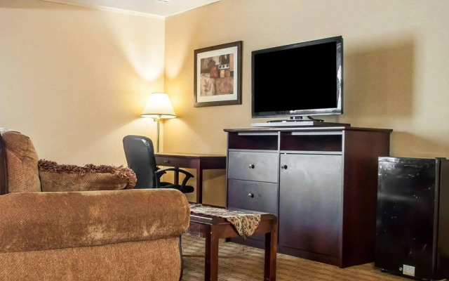 Quality Inn Airport