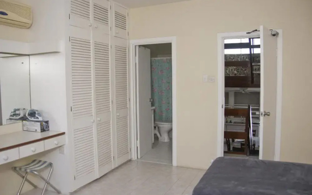 Beautiful Three Bedroom Beachfront Villa