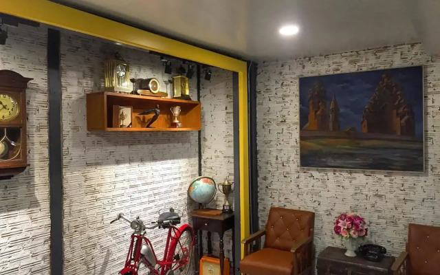 Ducati Bike Box Hostel