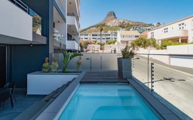 Modern Central Secure Cape Town 2bed Bantry Suite