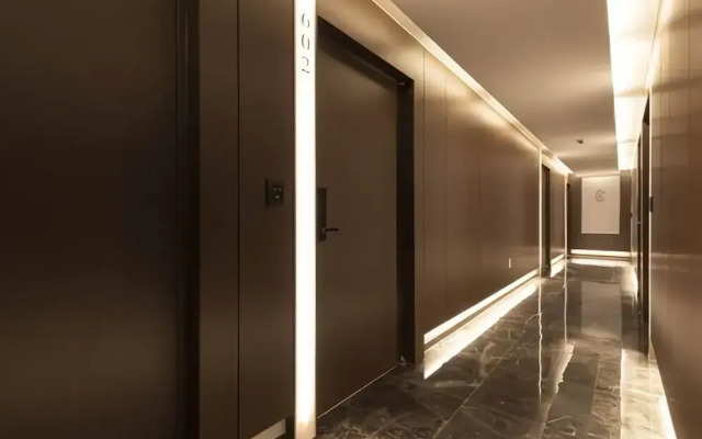 Hotel Carlton