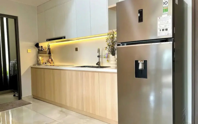 The Antonia Apartments - Korea Town D7