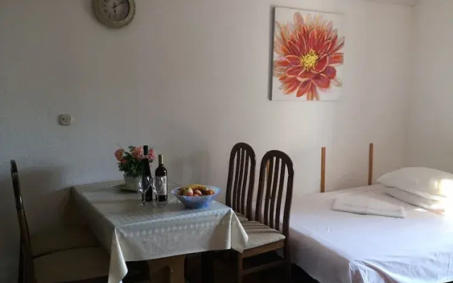 Apartments Mirjana