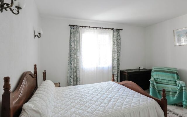 Provencal Holiday Home in Bormes-les-Mimosas with Pool