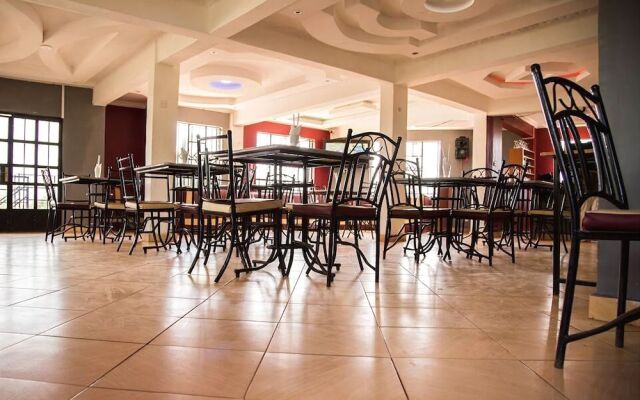 Lila Hotel
