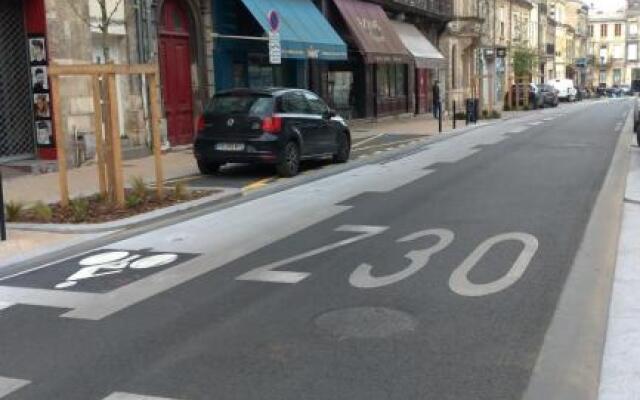 Duplex-terrasse-parking-climatisation