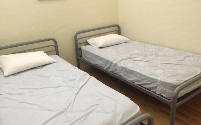 Treasure State Hostel