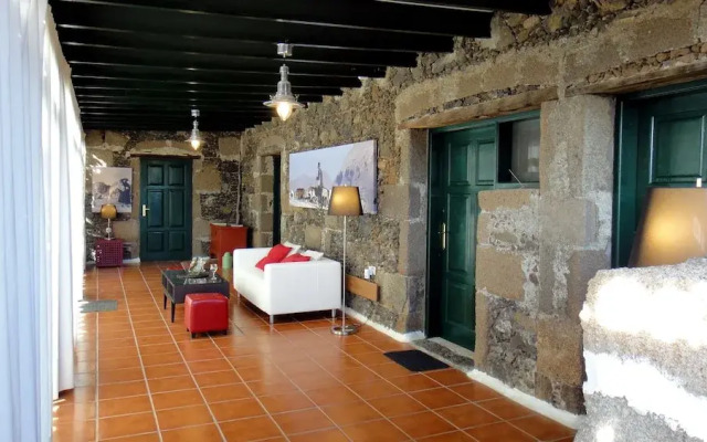 Lanzarote Volcánica-La Cabaña