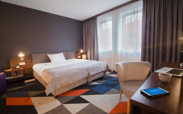 Vulcan Hotel
