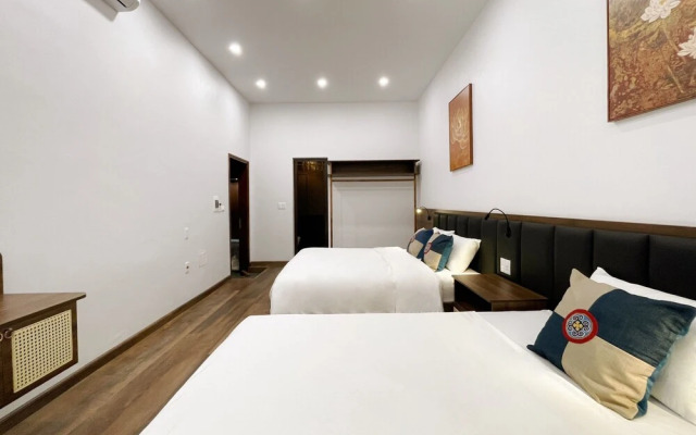 Ban Nho - Little Village