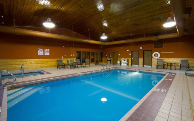 Holiday Inn Express Miles City