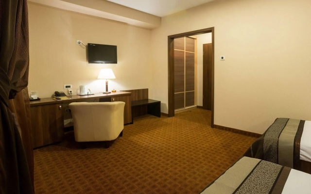 Inter Business Bucharest Hotel