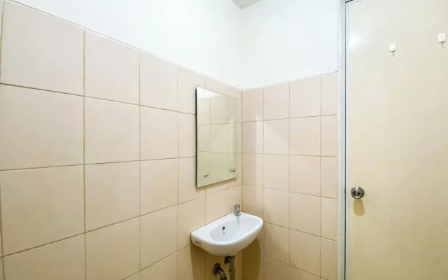 Signature 2Br At Apartment Tamansari Panoramic