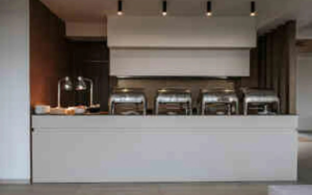 Paralos The Maxine - Adults Only