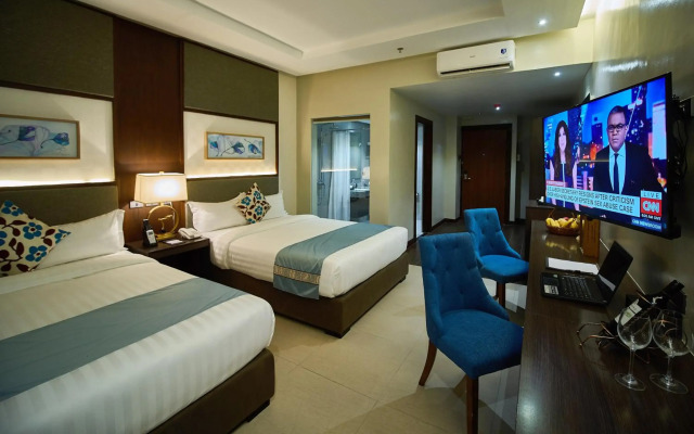 J7 Plaza Hotel