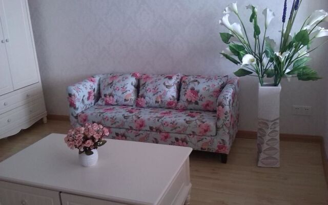 Xuzhou High Speed Rail Hotel Apartment