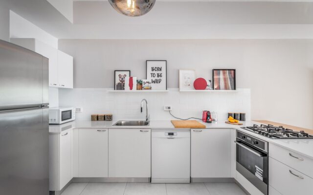 Stylish New 2BR Jaffa Near Setai Hotel