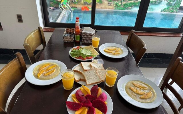 Phuc Hung Riverside Villa