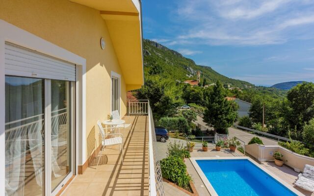 House Villa Grizane