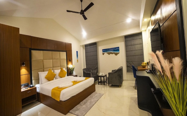 HUE GUH The Porto Candolim