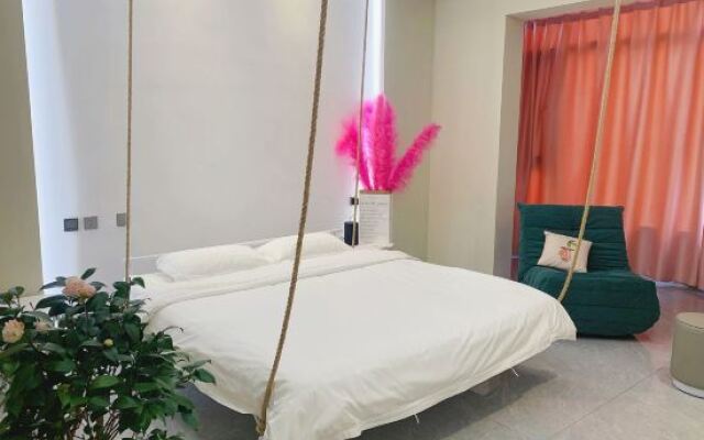 X E-sports Hotel (Xiaxian Branch)