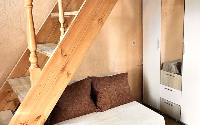 на Горького,27