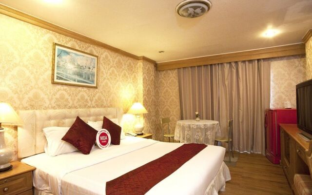 NIDA Rooms Phaholyothin 365 La Maison