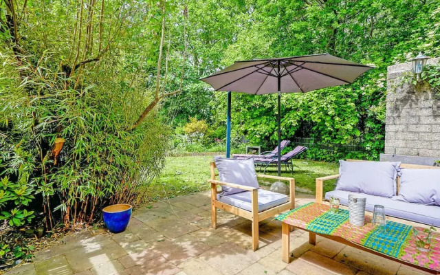 Cozy Holiday Home in Kortgene near Lake Veerse