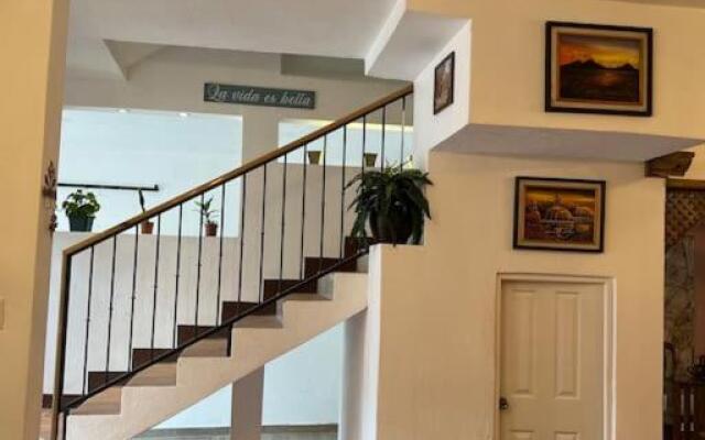 Jesús y María House