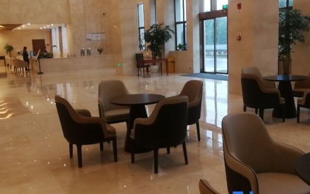 Rongchang Ruier Riverside Hotel (Rongchang Education and Training Center)