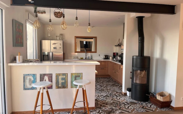 Beautiful House in Lacanau Near sea