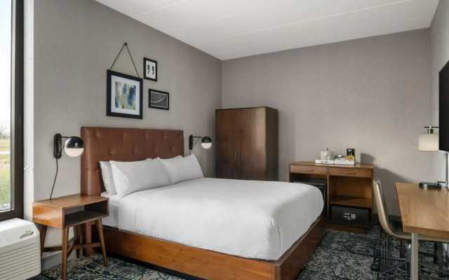 Four Points by Sheraton Chicago Westchester/Oak Brook