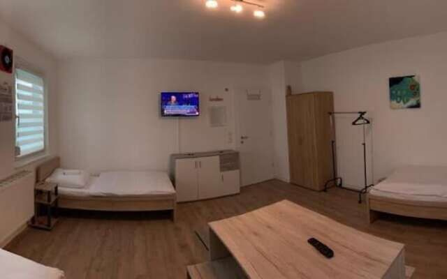 AB Apartments Messezimmer Möhringen - Hostel