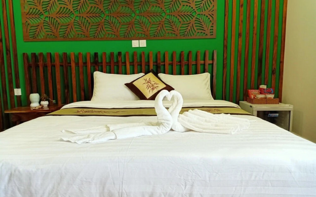 Plus Hotel - Hostel