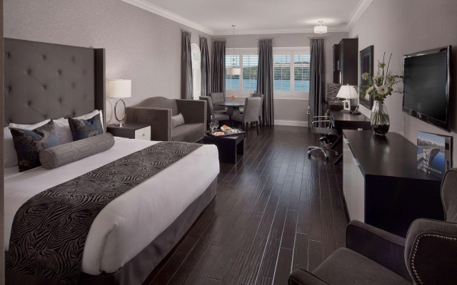 Prestige Oceanfront Resort, WorldHotels Luxury
