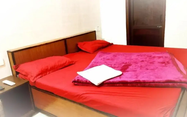 Raja Guest House