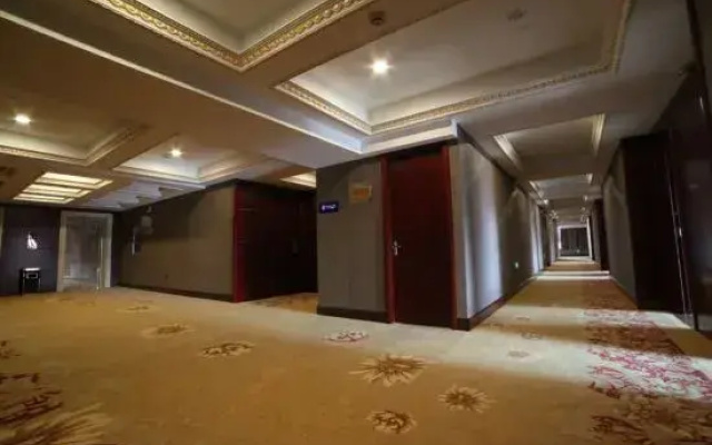 Taihua Hotel